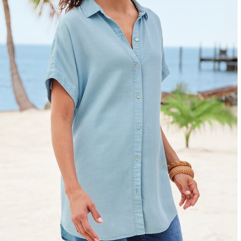 Soft Surroundings Size Medium Blue Chambray Je Veux Tencel Button Front Shirt